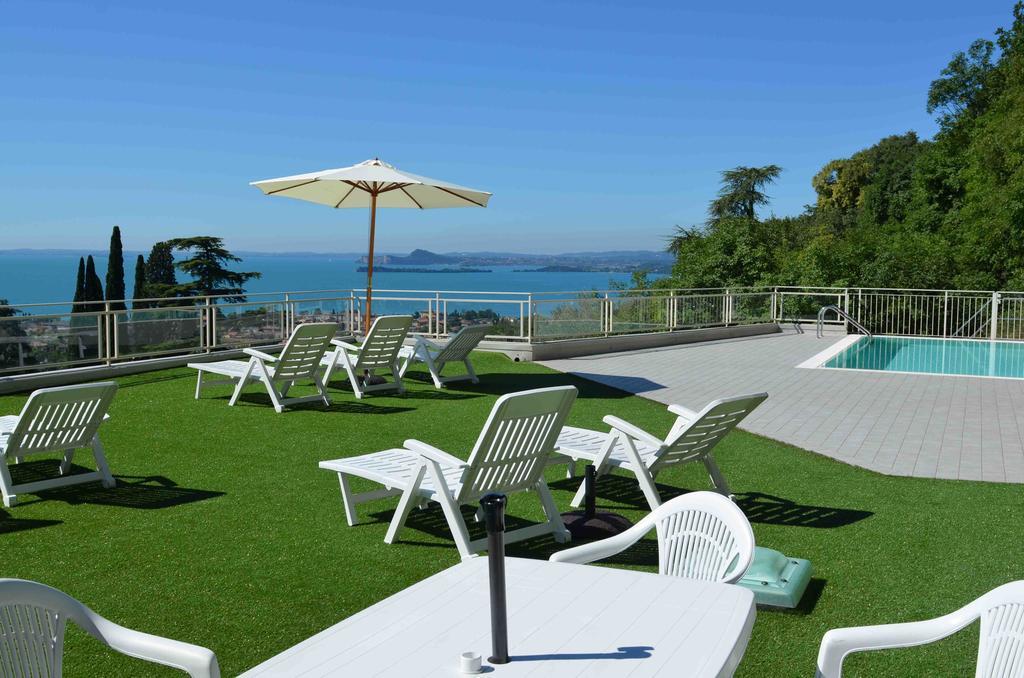 Residence Il Poggio Al Sole Toscolano Maderno Eksteriør billede