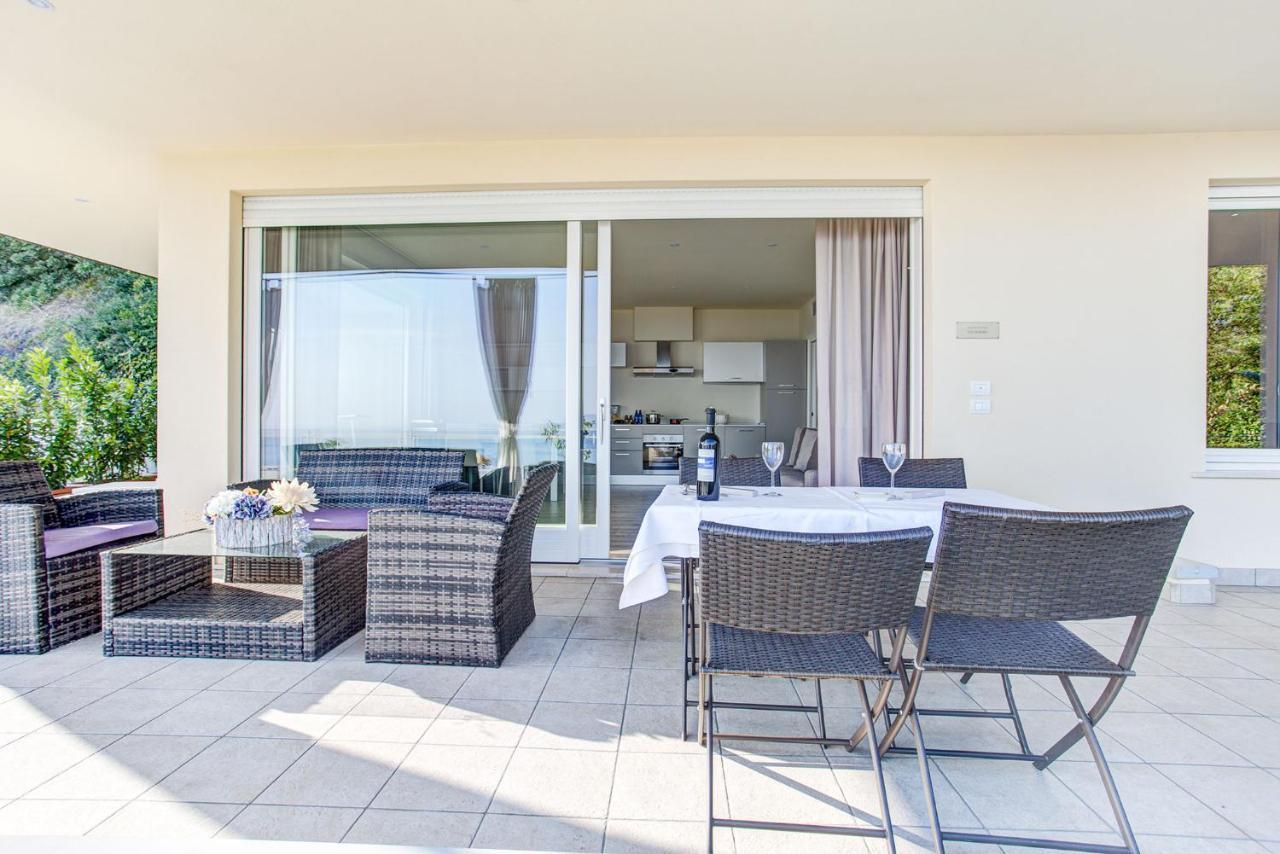 Residence Il Poggio Al Sole Toscolano Maderno Eksteriør billede